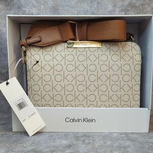 Calvin Klein Purse Vanilla Style H5GEJON4 MSRP $168